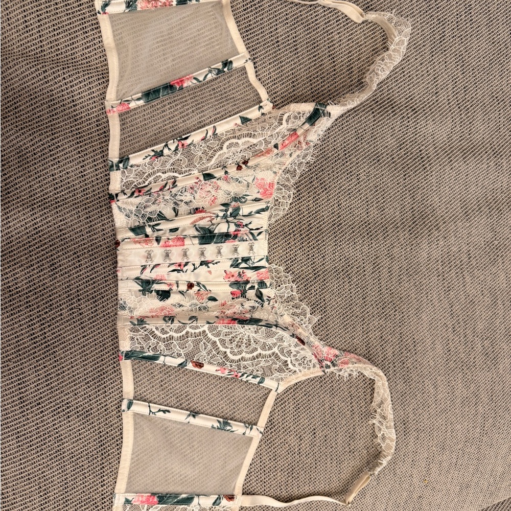 Victoria's Secret Floral Lace Bralette - Cream and Pink